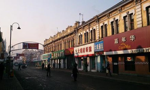 马云为中国商铺的没落“背锅”？看看日本商铺的繁荣，真不怪他