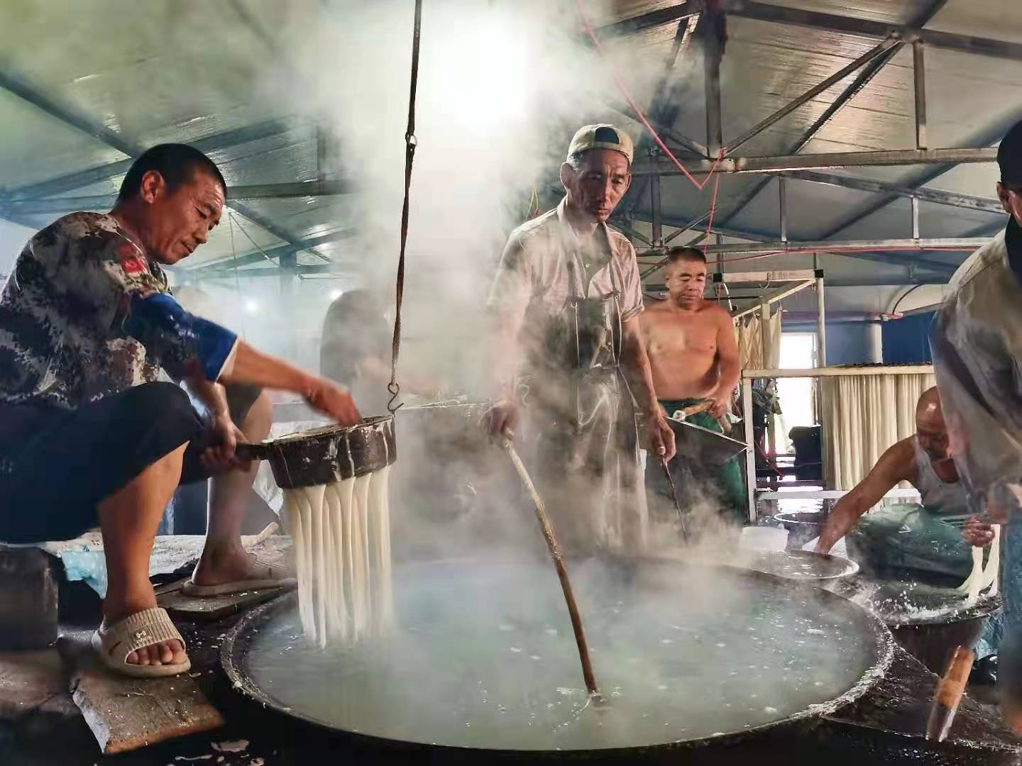 老“粉匠”重拾傳統工藝，一縷縷銀線香飄山溝……