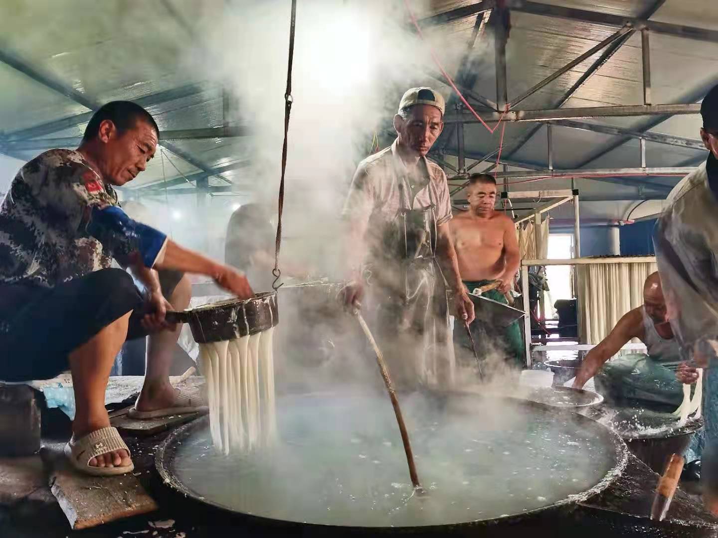 老“粉匠”重拾傳統工藝，一縷縷銀線香飄山溝……