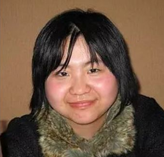 陈坤儿子陈尊佑的身世之谜，时间回到18年前，保姆传闻不攻自破