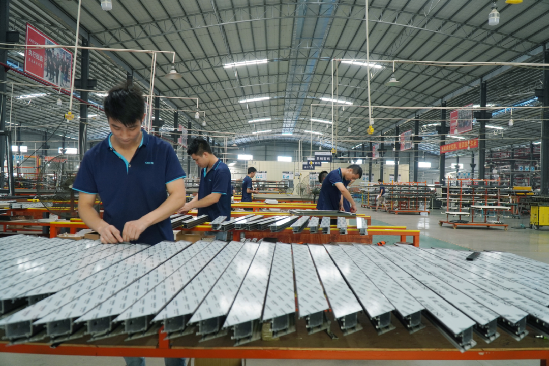 只为遇见更好的你——欧享门窗一直在路上