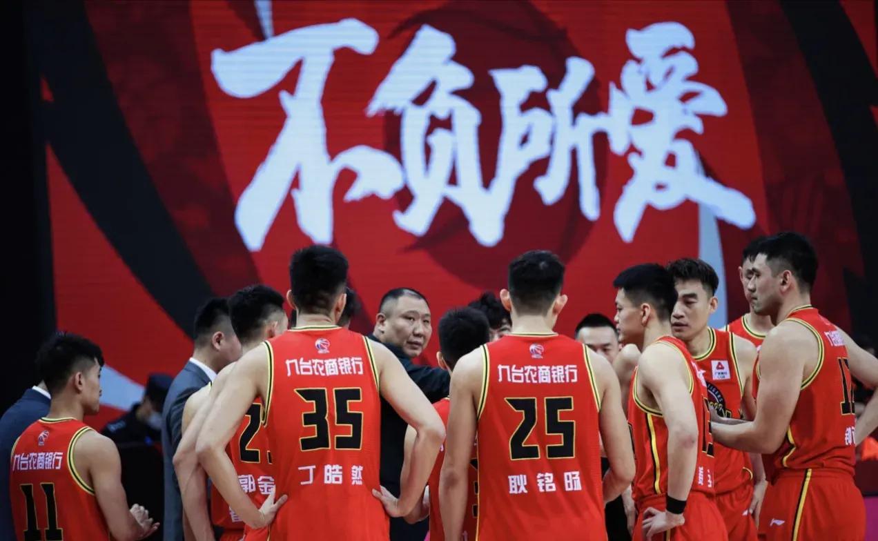 吉林东北虎送走中投王，也是无奈之举，新赛季双姜扛起进攻重担