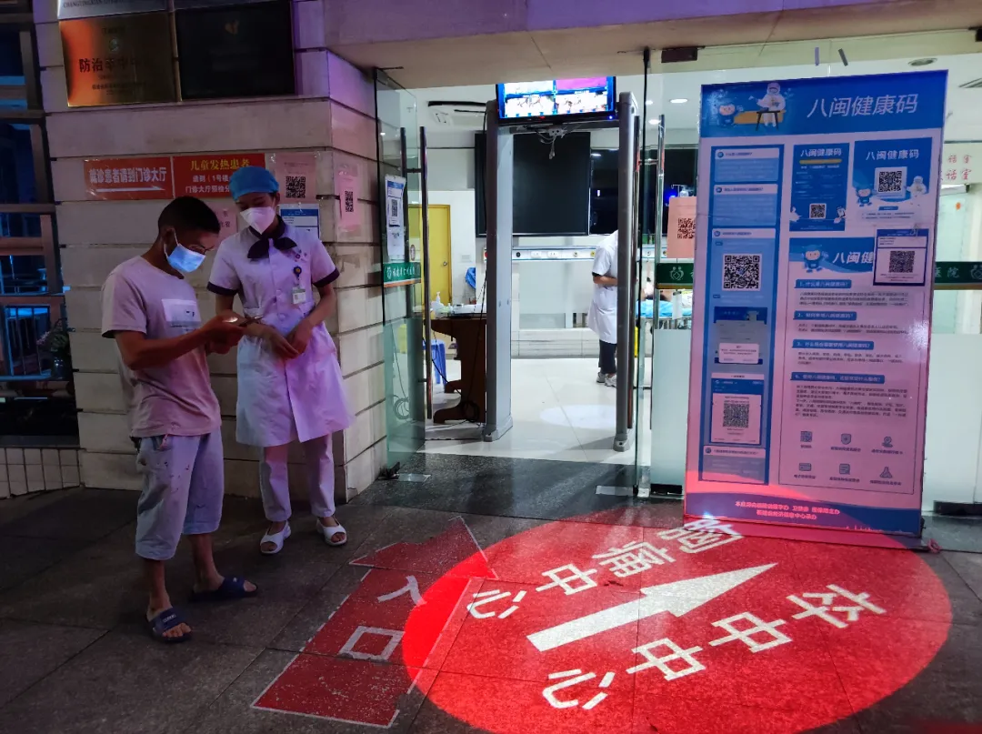 汀州医院疫情防控的夜间"最美防疫人"~一起看看他们常态化的工作