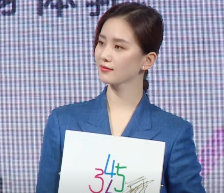 品牌|刘诗诗亮相品牌直播间！没有了四级高光滤镜 这颜值真的绝了