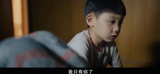 我的姐姐：逼死你的，不是弟弟和原生家庭！因为你还处在底层