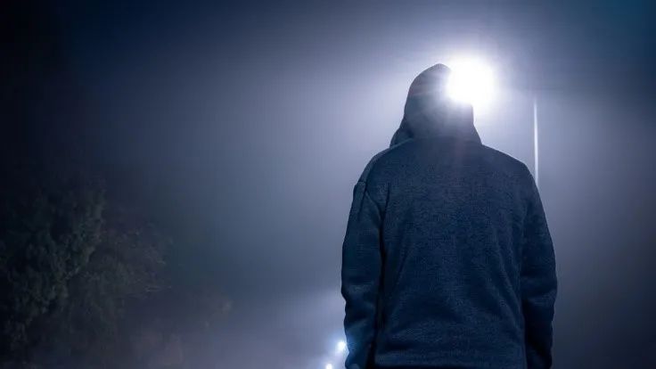 导致原油宝崩盘的竟然是一个8千人小镇？