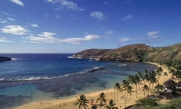 为你而写的唯美句子：带着一颗童心前行的人，才能时刻感受到幸福