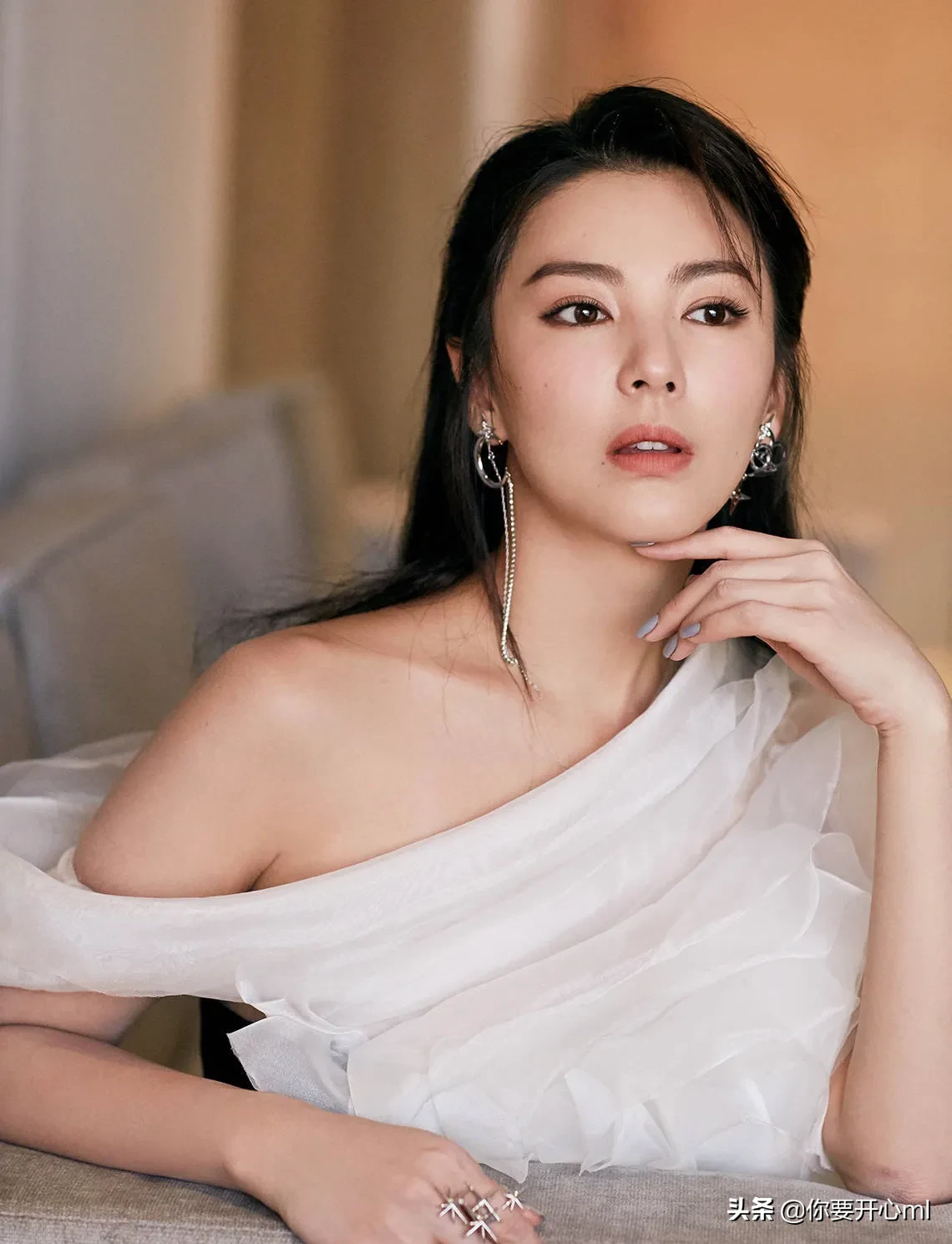 张雨绮跟赵丽颖年龄相同，杨幂刘诗诗都比她大