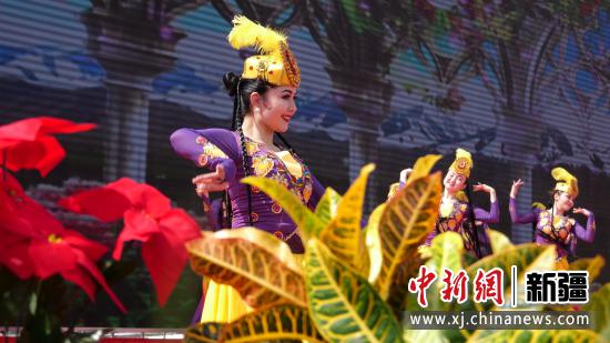 新疆博乐市第三届海棠文化旅游节开幕