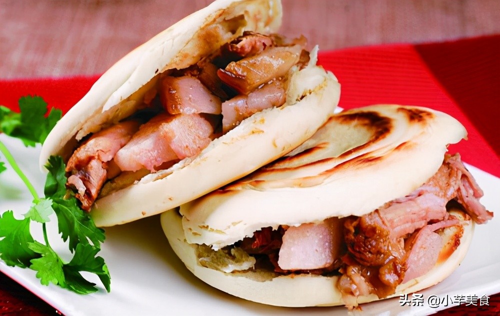 The intangible cultural heritage Xi'an Rou Jia Mo has long been popular ...