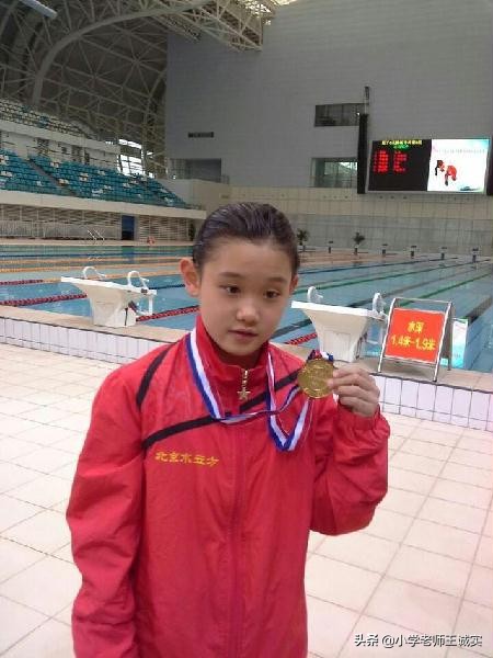 跳水新星張家齊有多萌，接受采訪，奶聲奶氣地，萌化了所有人