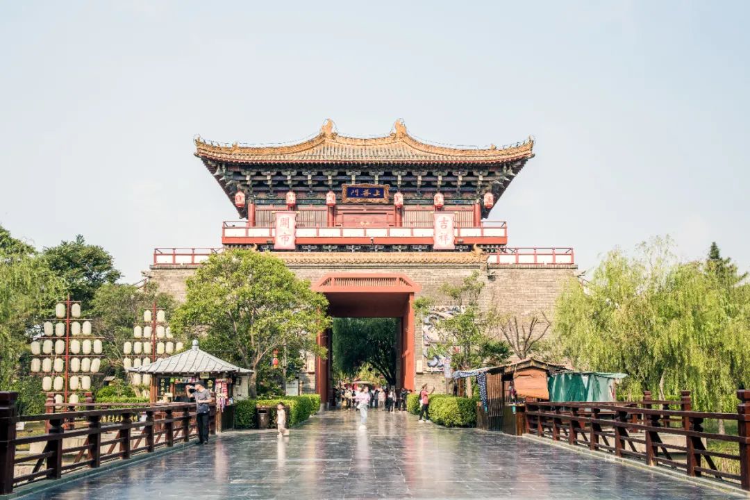 简简单单的八字情话诗词，喜欢是你，欢喜是你-第4张图片-非凡网