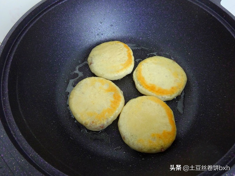 它是很養心的食品，夏季要常吃，做餡都喜歡，怎麼吃都不夠