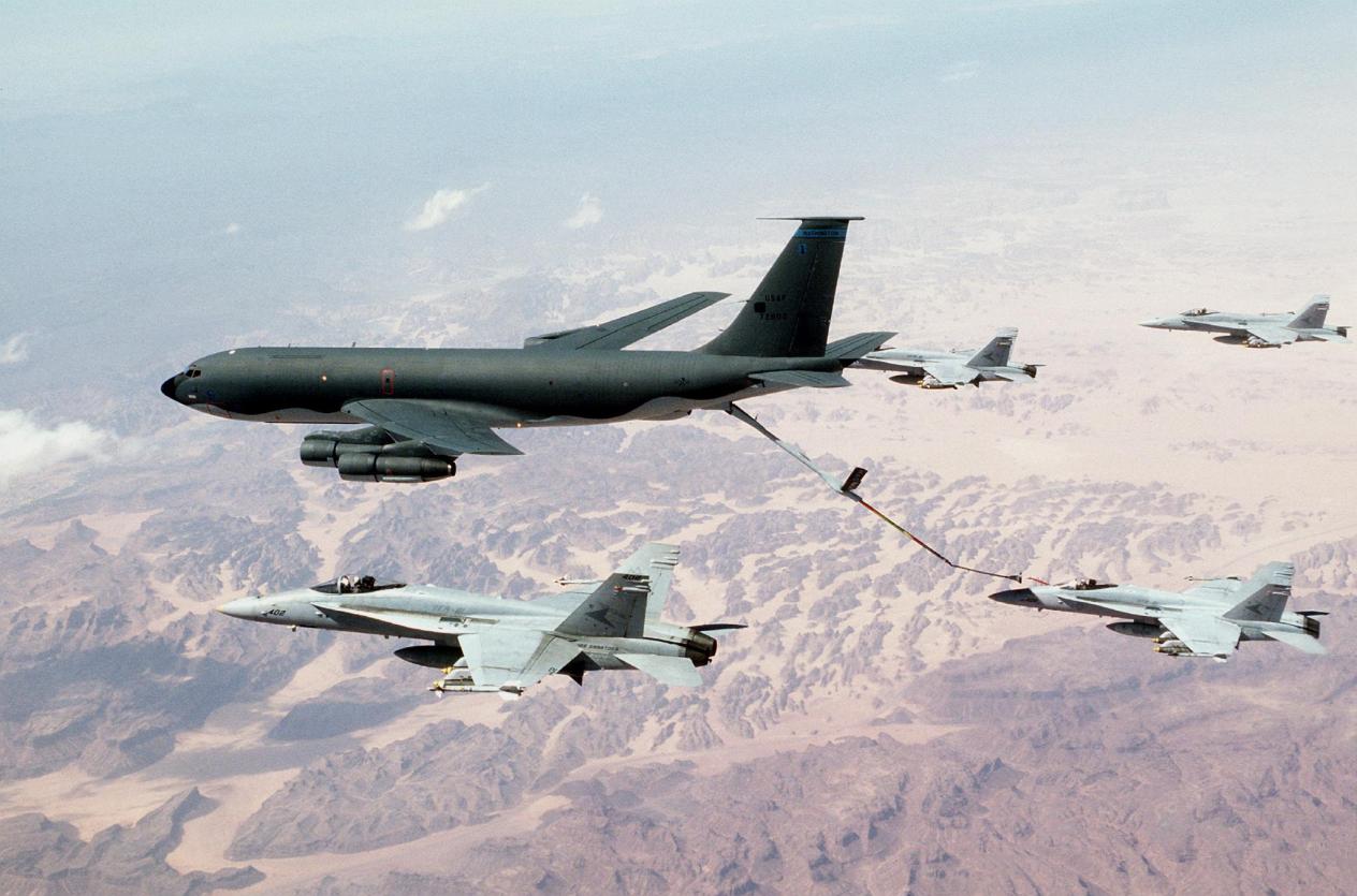 为何萨达姆宁可把战机埋藏沙漠，也不愿拿出来