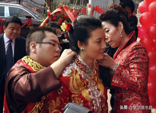 车晓嫁给富豪李兆会，这段婚姻为何只维持了不到两年时间