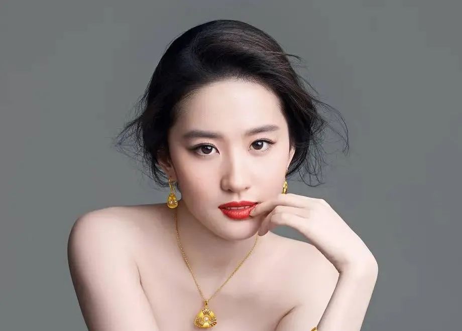 2020年度十大电影，它们用76亿票房，证明了烂片