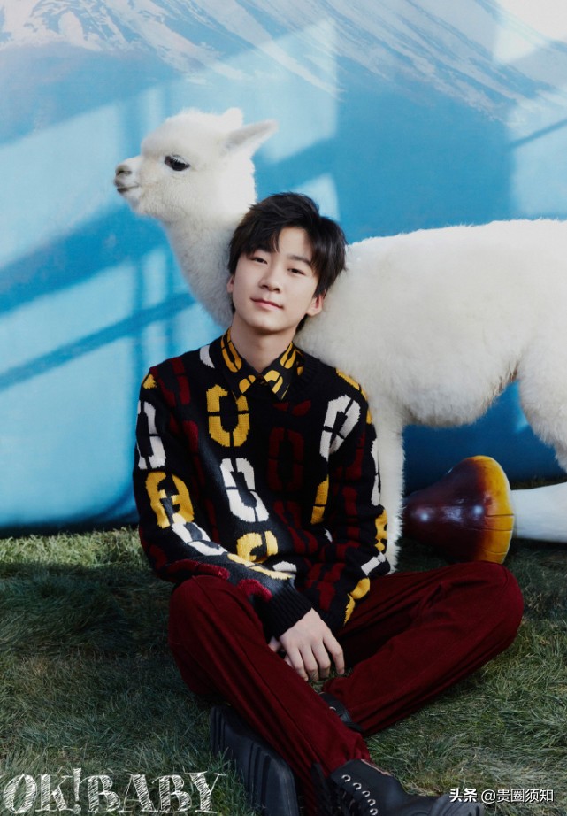 張亮一雙兒女登上雜誌封面，6歲妹妹水靈十足，天天長成翩翩少年