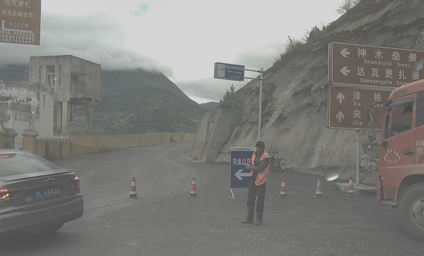 自驾翻越夹金山：路书账本详细攻略及注意事项