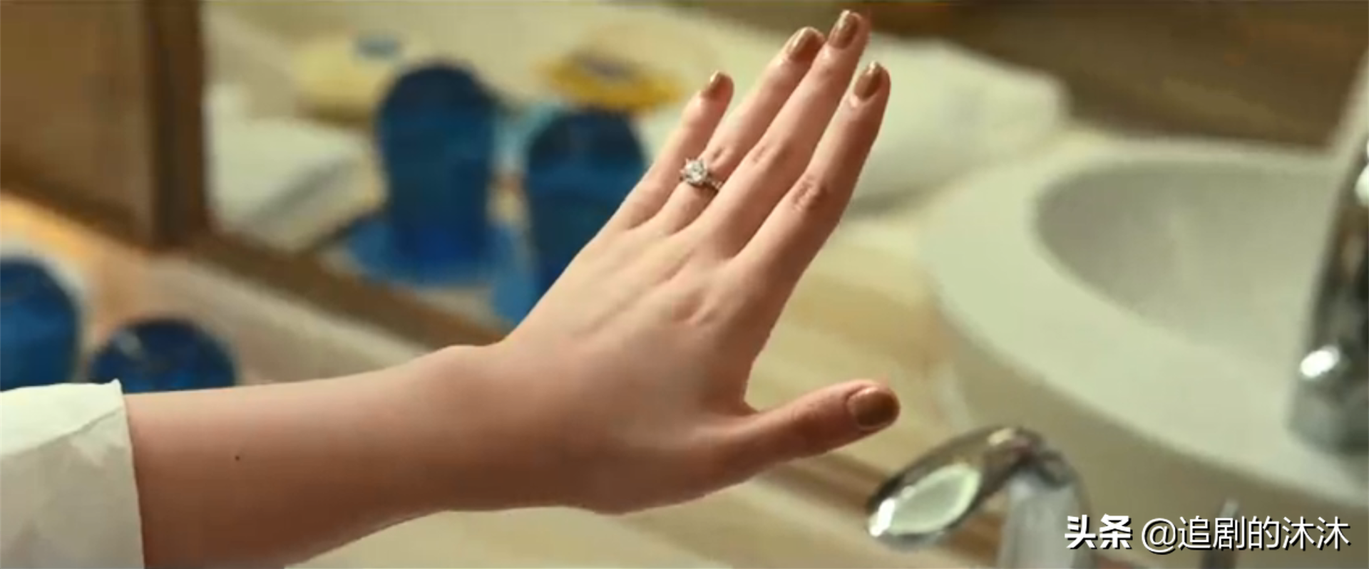 现场|《假日暖洋洋》求婚现场惊喜变惊吓 陪跑的女主买醉爆笑遇暖男