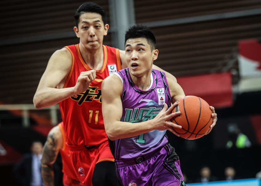 Gao Shiyan character of feeling of 25 years old of birthday, emphasize not be afraid of difficulty, teammate humour is interactive, pat cake early-warning