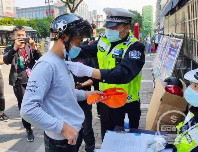 头盔价格暴涨，公安部出手：6月1日起不戴头盔暂