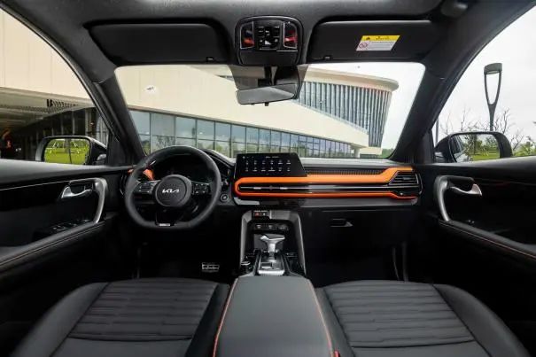 对标缤智、逍客，除了颜值，智跑Ace还用上了200匹马力的1.5T