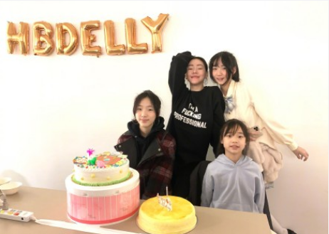 小S三個女兒的顏值：老大清冷寡淡，老二文靜柔美，老三還沒長開