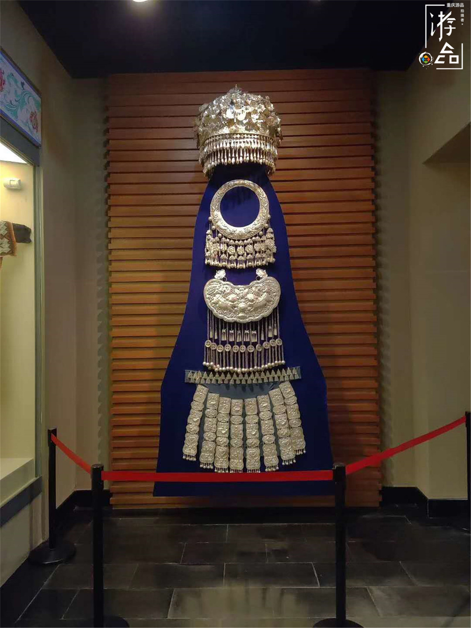 一天逛完3个景点，一条公交线路串联，这是成都的文化精髓所在