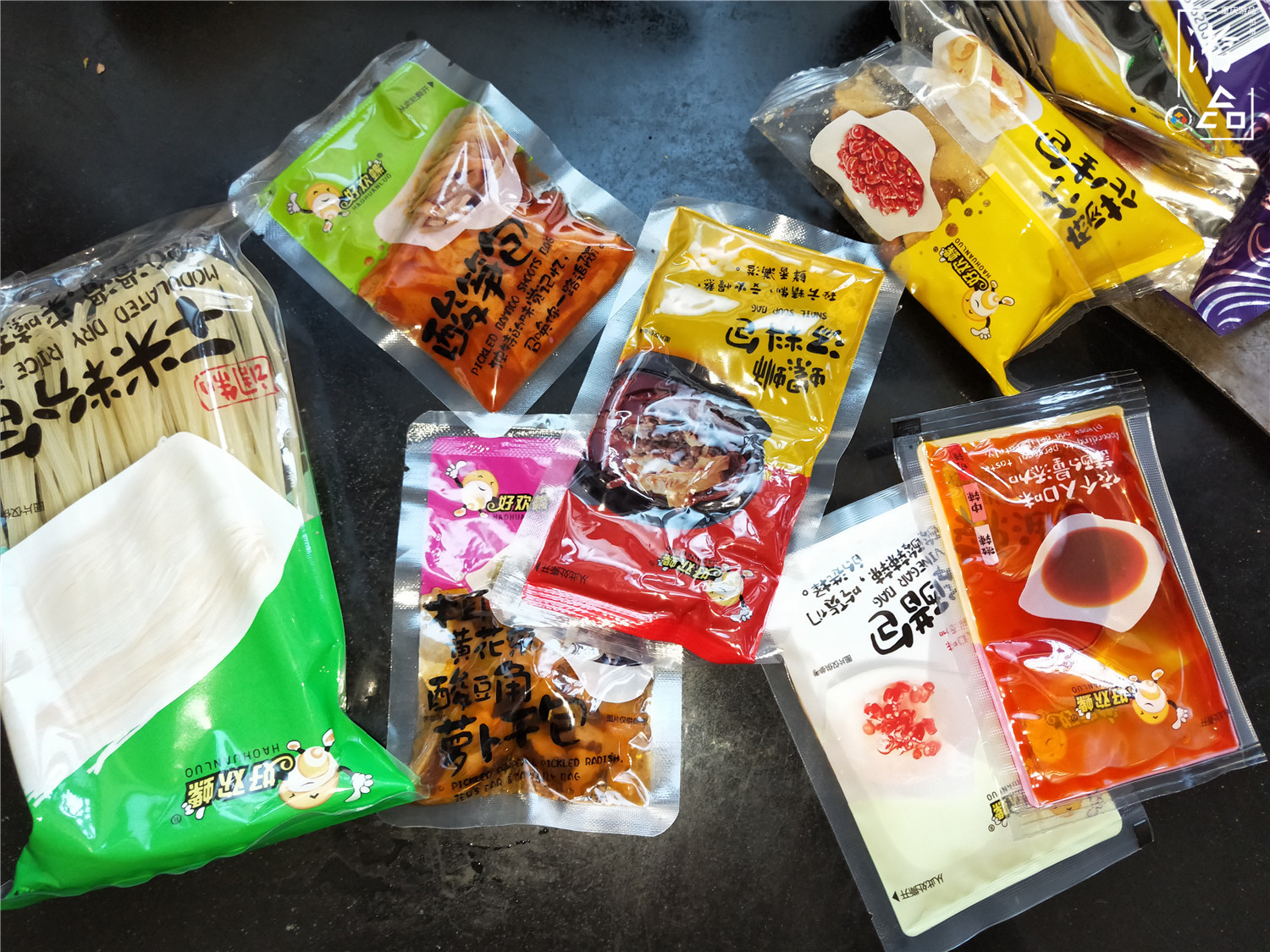 同样是特色小吃，柳州螺蛳粉销往全国，重庆小面为何做不到？