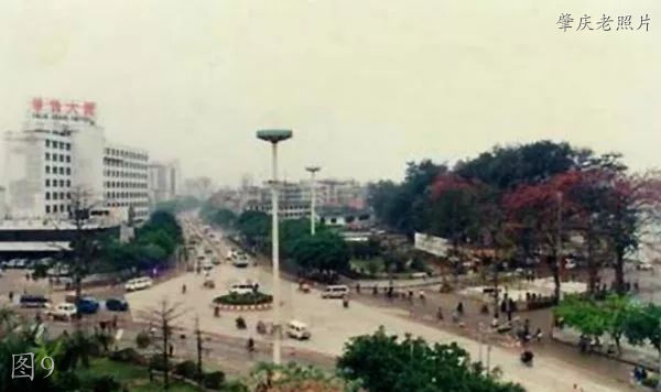 肇庆老照片：天宁路，宝月公园，大钟楼，一中，二中，十中