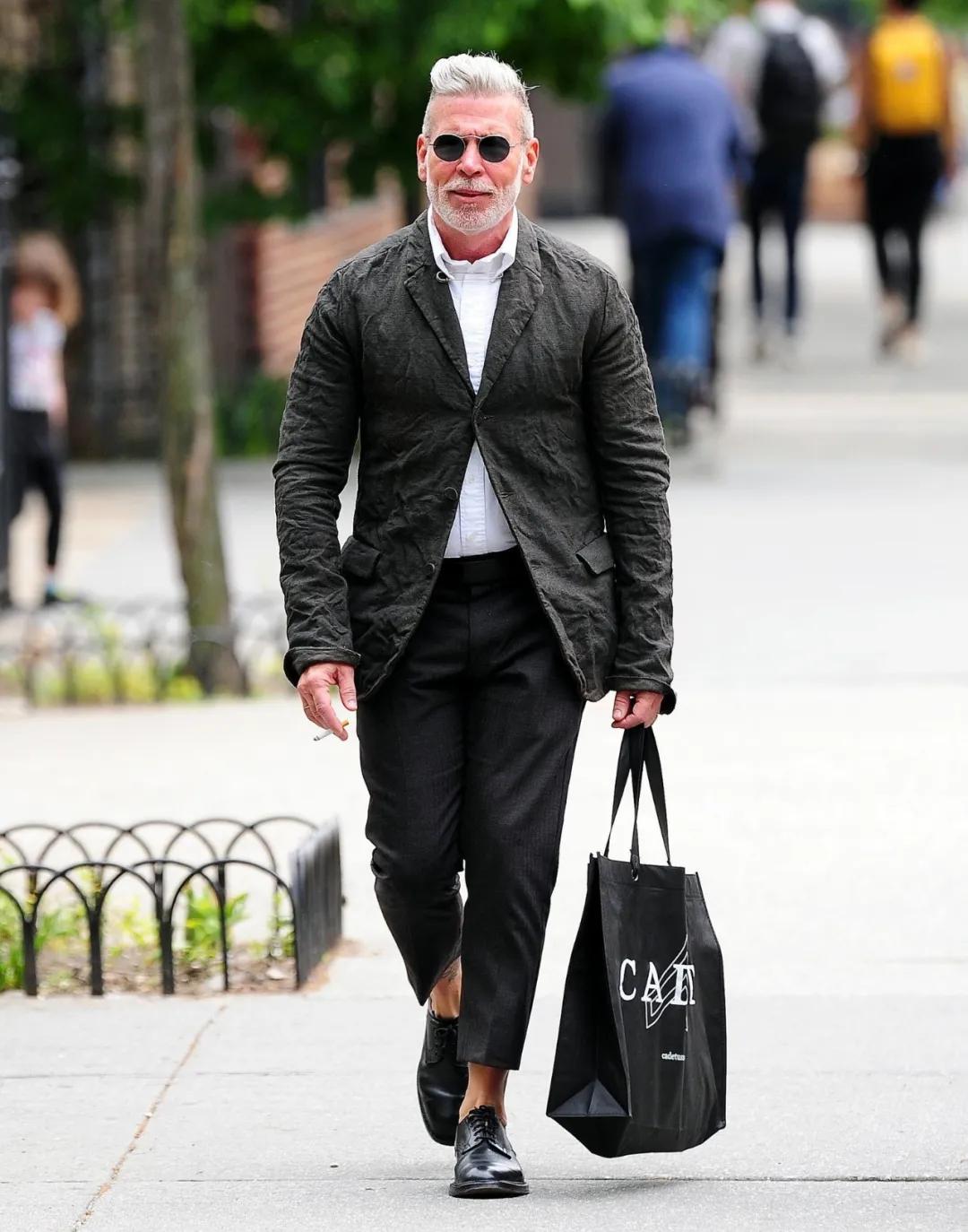 你现在还会看 Nick Wooster 吗？