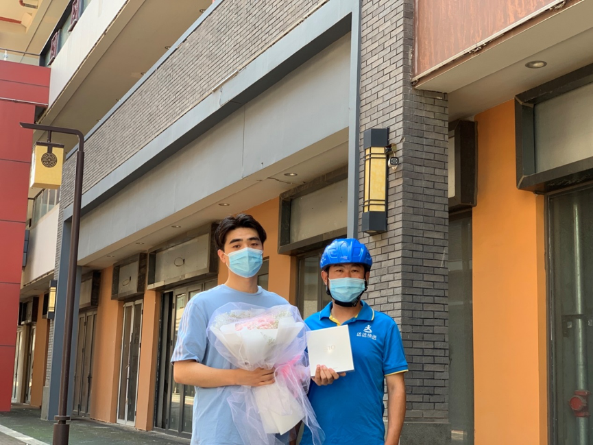 让消费者像点外卖一样买手机，达达集团与vivo达成战略合作
