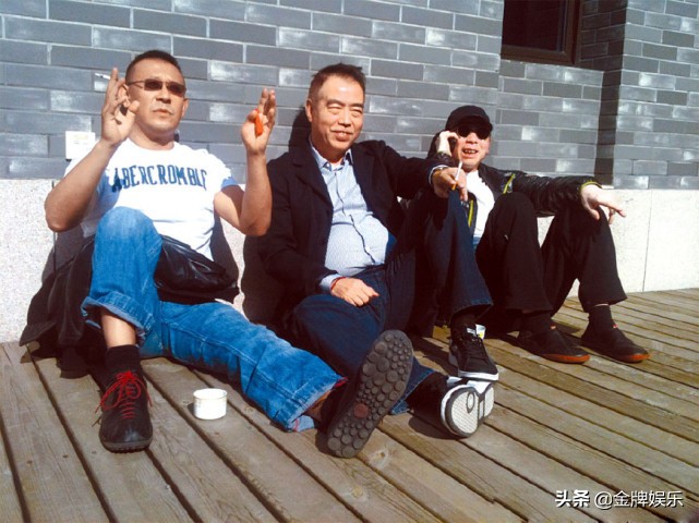 太讽刺了！国内票房最高的4部电影，导演全都是非专业人士