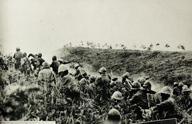 粟裕日射3万发炮弹，打崩黄百韬7万大军，皖南事