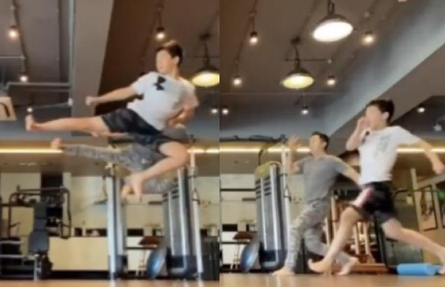 甄子丹14岁儿子近照曝光！打扮潮流皮肤超白，姐姐穿短裤秀长腿