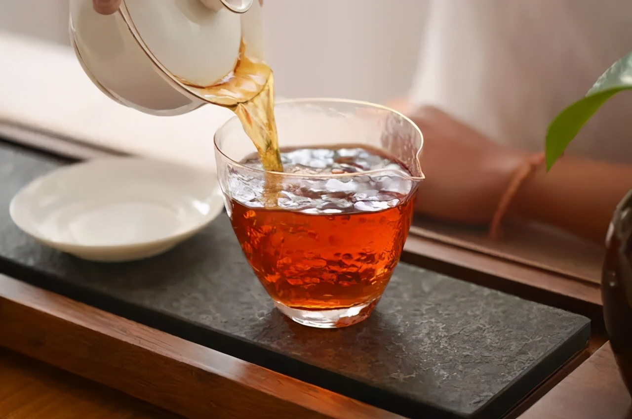 茶葉過了保質期還能喝嗎？六大茶類的保質期各是多久？