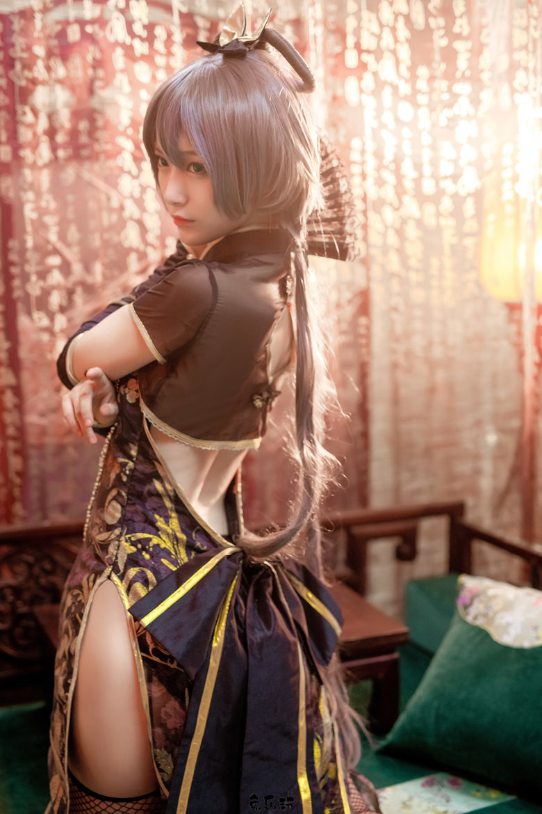 【COS】微博铁板烧鬼舞w作品合集之洛天依