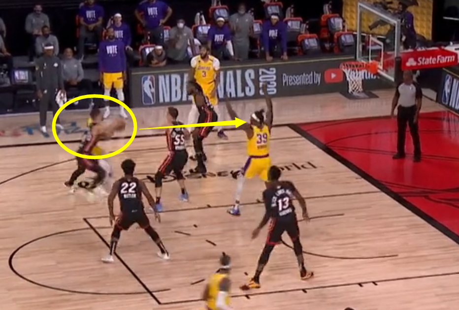 是跟魔獸較勁嗎？4次要球都不給，非要自己攻，美媒怒批：湖人的默契呢？-黑特籃球-NBA新聞影音圖片分享社區