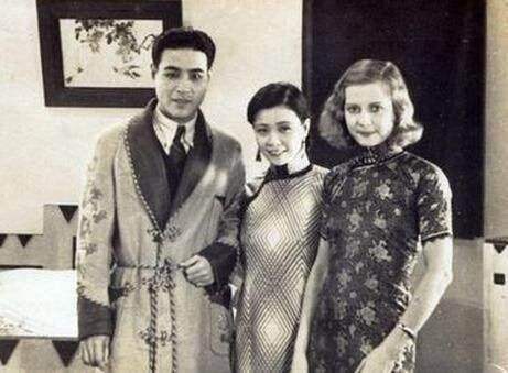 阮玲玉临终前有多惨：丈夫掌掴，自己喝毒粥，