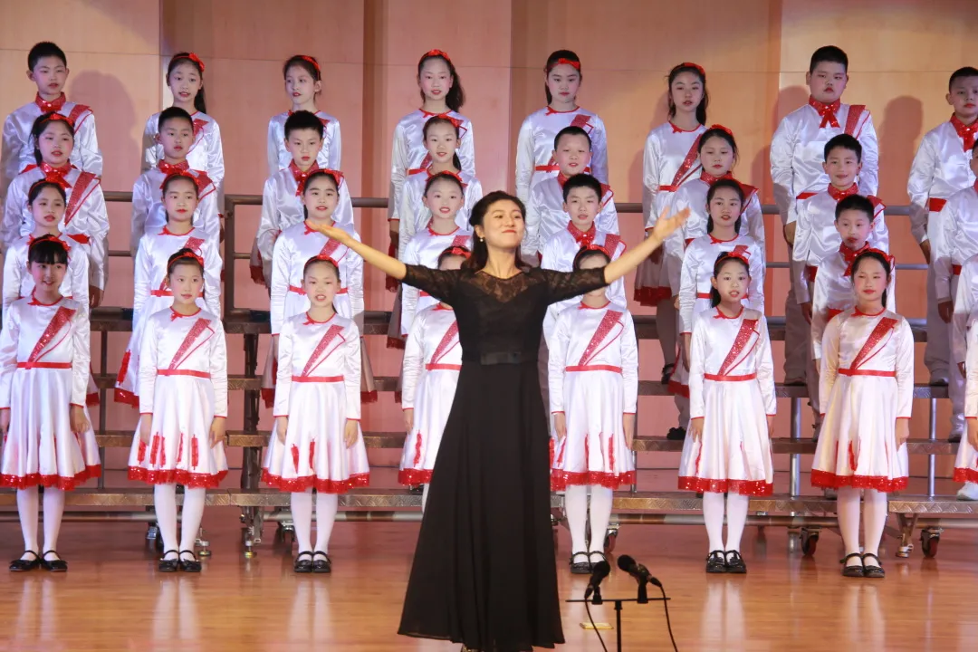 阳光下成长丨成都市双流区棠湖小学参加区第十三届中小学艺术节