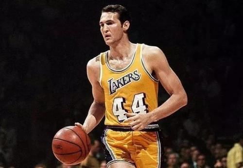 NBA拿到20000分所用场次最少的十个球员，现役2人