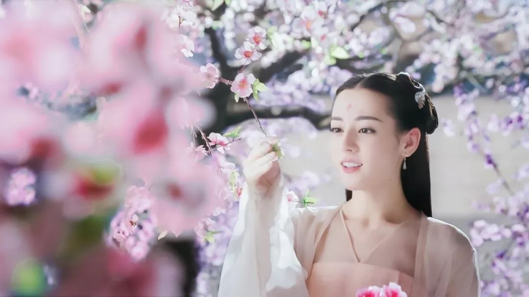 枕上书：帝君凤九一家游湖，三生三世的爱恋终于圆满了