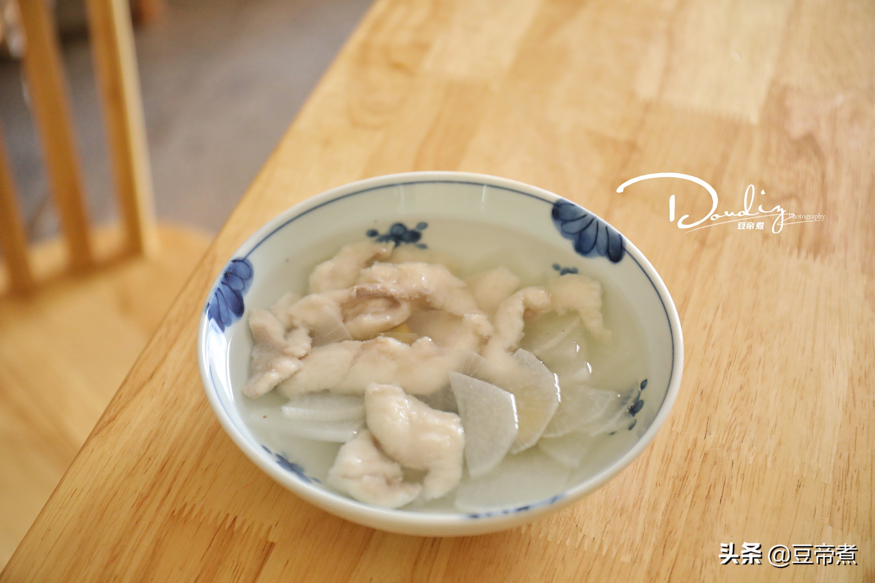 鲨鱼肉到底能不能吃，该怎么做才好吃，福建人告诉你，它的吃法