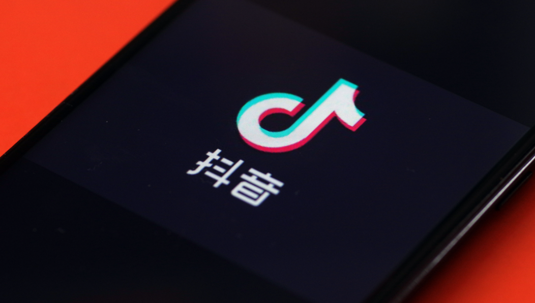 视频没流量原因?抖音平台流量算法与推荐机制剖析