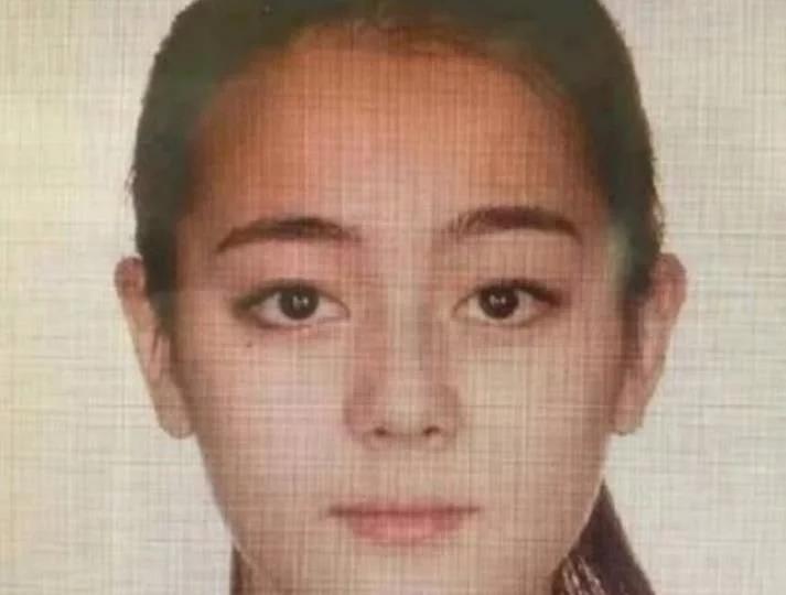 Celebrity ID photo is the strongest "makeup remover" Is Di Lieba still