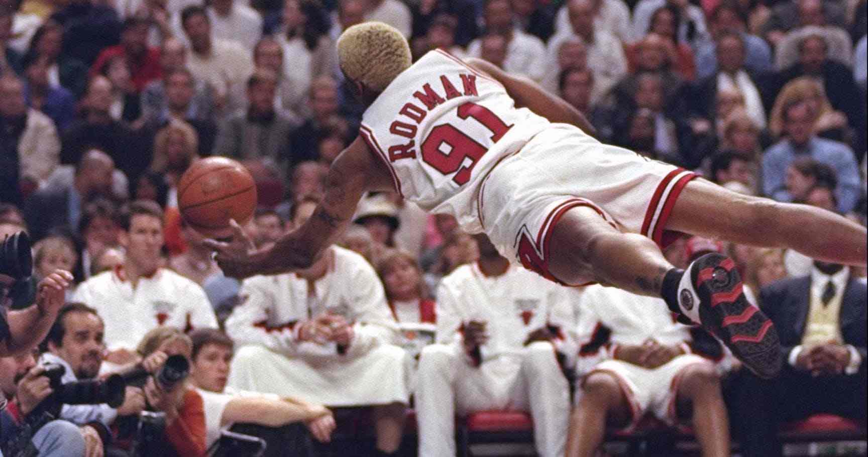 進攻不行也能成為NBA巨星？小蟲七連莊籃板王，喬丹三連霸要感謝他！-黑特籃球-NBA新聞影音圖片分享社區