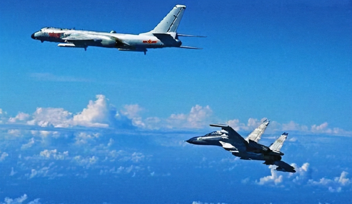 台空軍教官逞能，監控大陸軍機僅距300米？ 台空軍司令部急否認