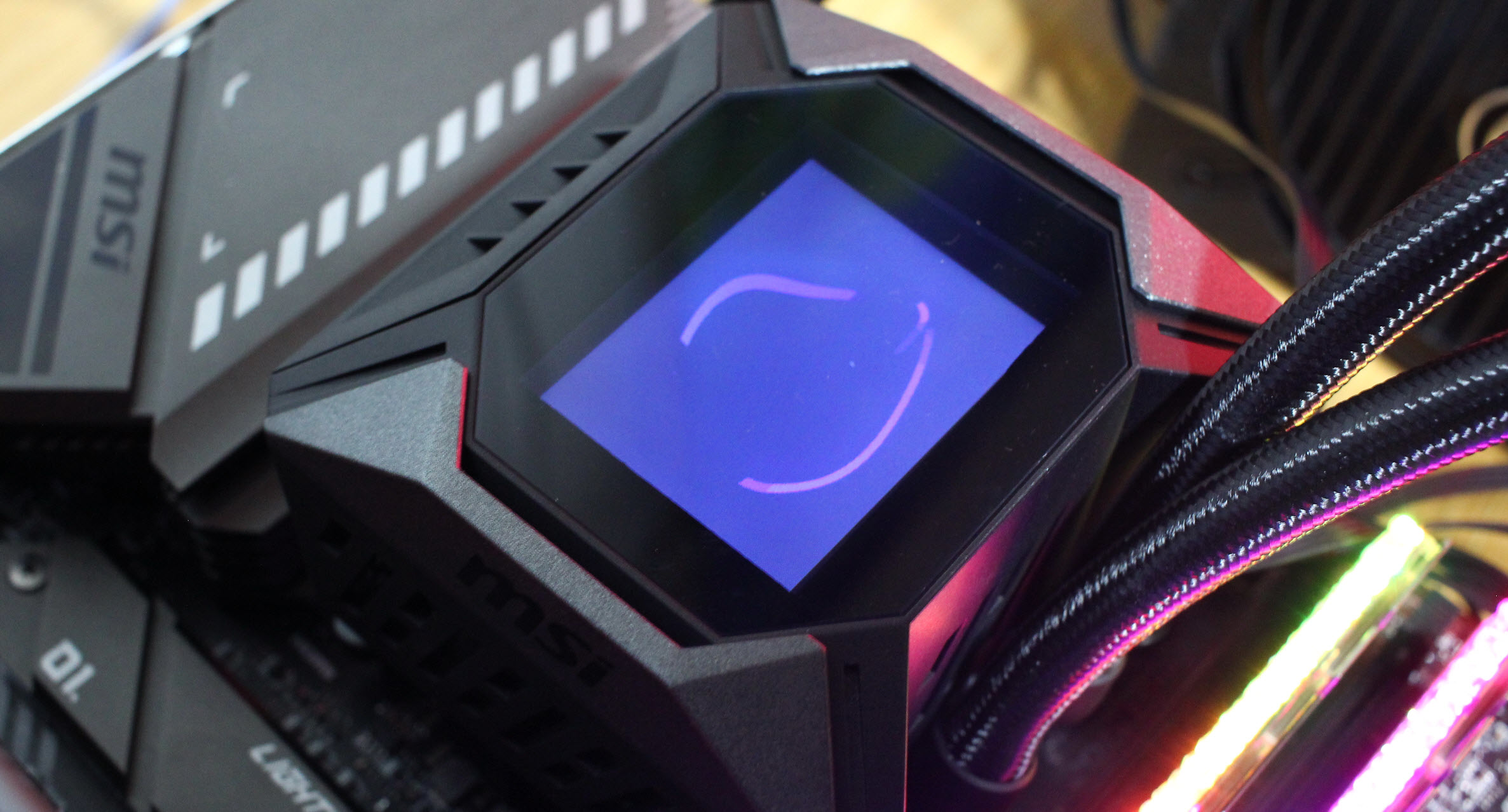 能过73℃算我输！这就是微星MPG CORELIQUID K360水冷散热器