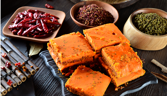 原材料价格上涨，火锅店老板如何应对吸引顾客？