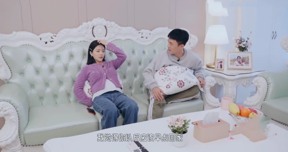 39岁杜淳娇妻正面照曝光，美过女明星，杜淳又宣